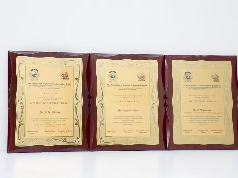 4a5e42_9622cd18092346c8b0def3e8b961bb49~mv2